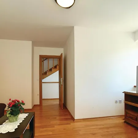 Pet Friendly In Ritosin Brig With Wifi *